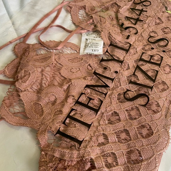 New Mauve Crochet Scalloped Lace Longline Bralette - Picture 4 of 4